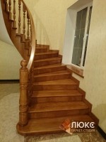 Отделка лестниц паркетной доской: советы специалистов